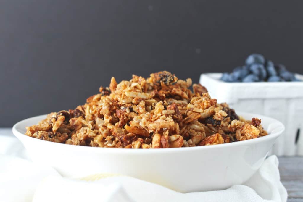 Paleo Cinnamon Granola 