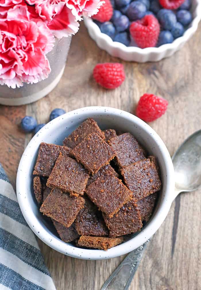 These Crunchy Cinnamon Toast Squares are a healthy alternative to the popular cinnamon cereal. Paleo, gluten free, and nut free and sure to satisfy your cereal craving!