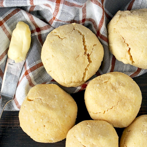 Easy Paleo Biscuits 