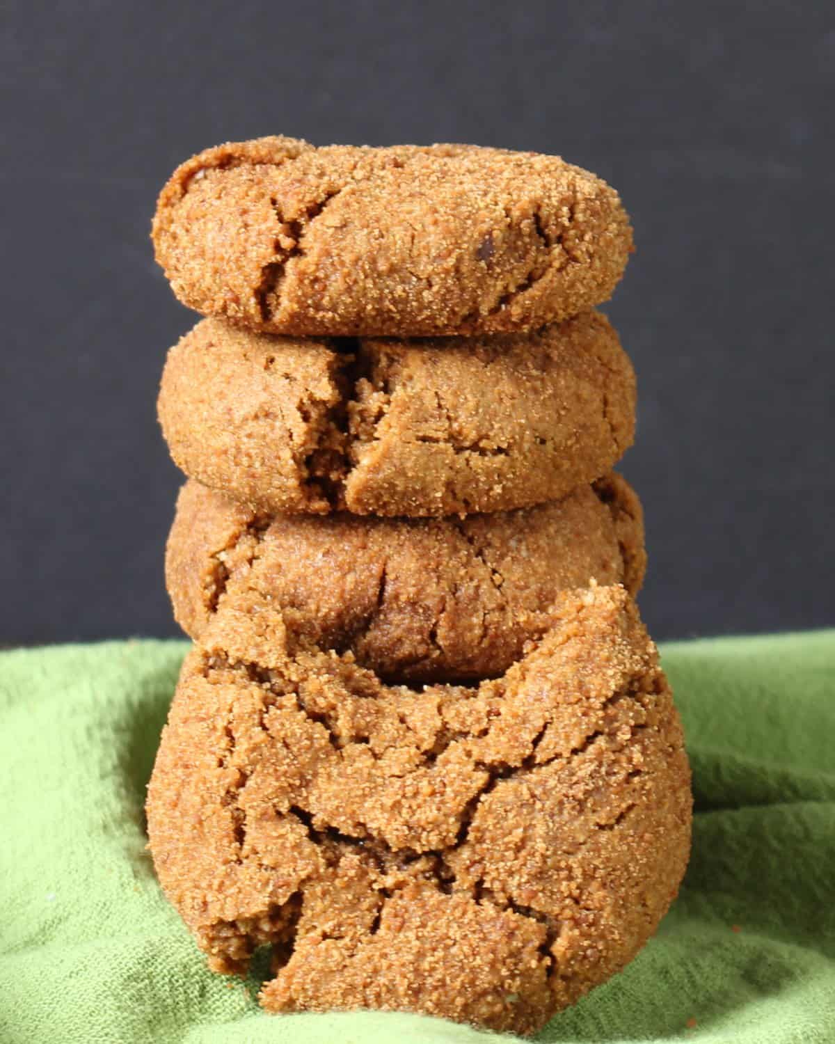 Paleo Gingersnaps 