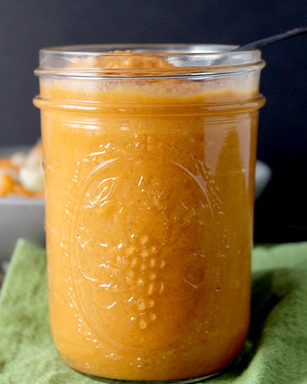 Paleo Whole30 Sweet and Sour Sauce 