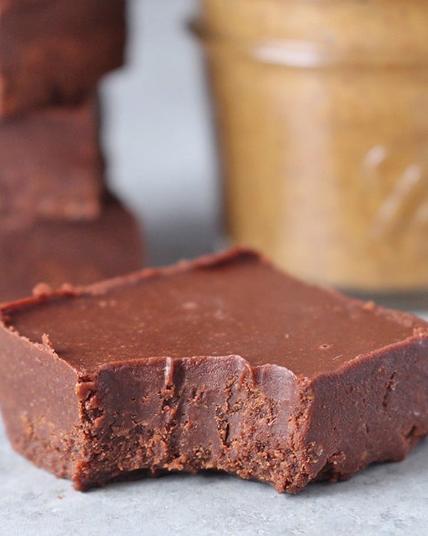 Paleo Coconut Oil Fudge