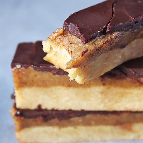 Paleo Homemade Twix Bars