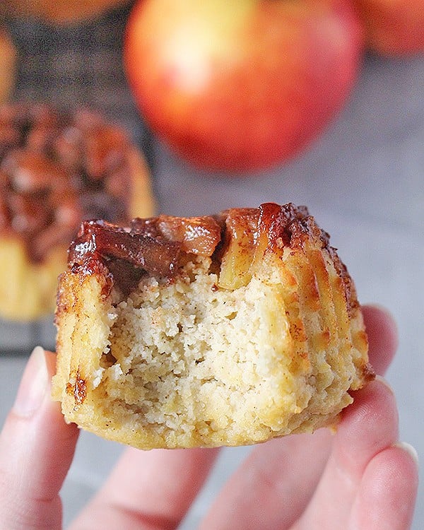 Paleo Apple Cinnamon Upside Down Muffins