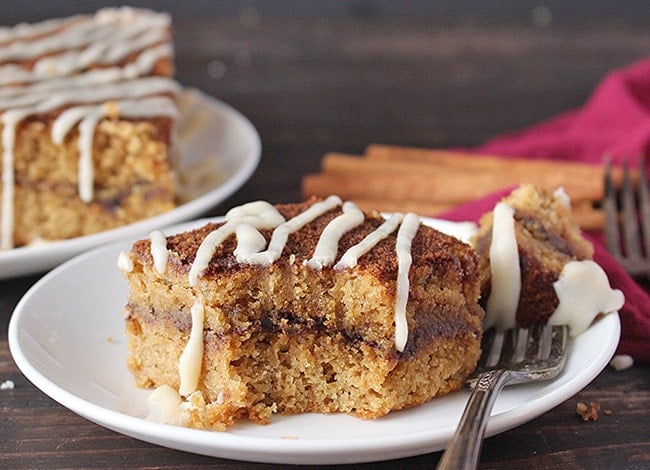 Paleo Cinnamon Roll Coffee Cake 