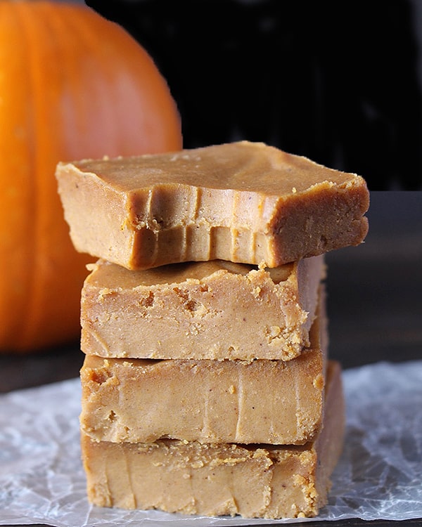 Easy Paleo Pumpkin Fudge