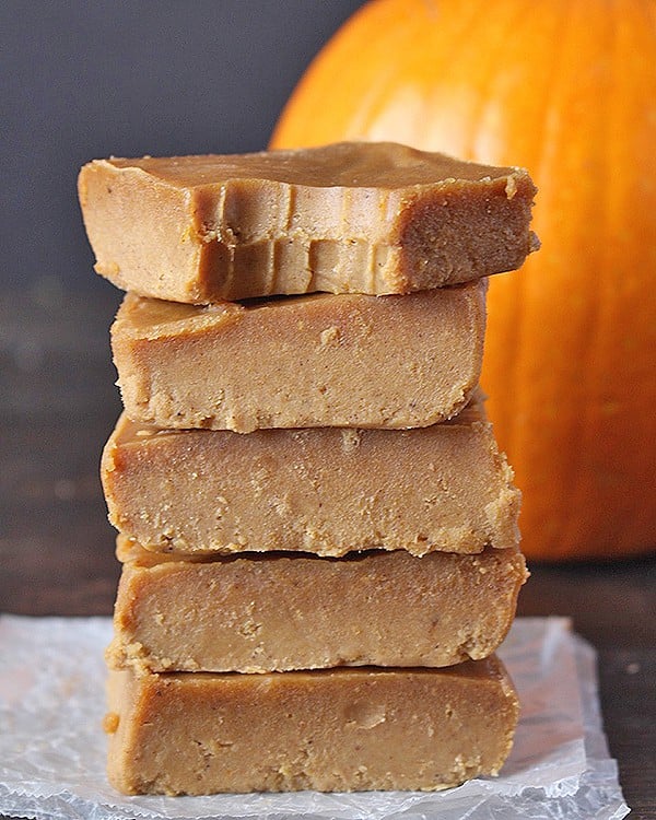 Easy Paleo Pumpkin Fudge