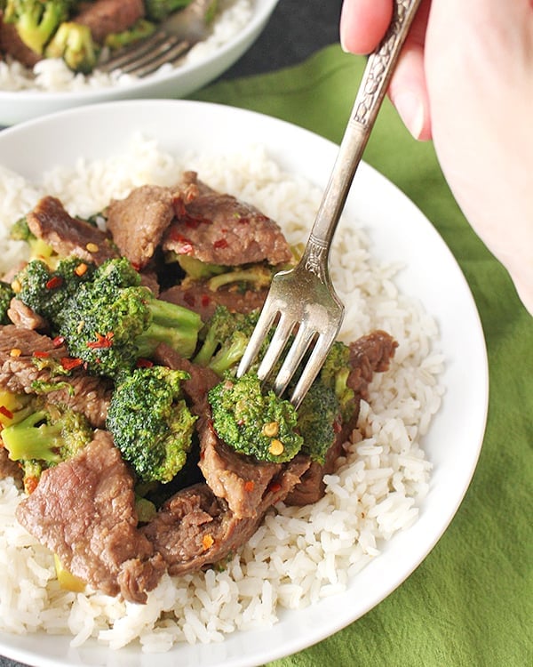 Paleo Whole30 Beef and Broccoli