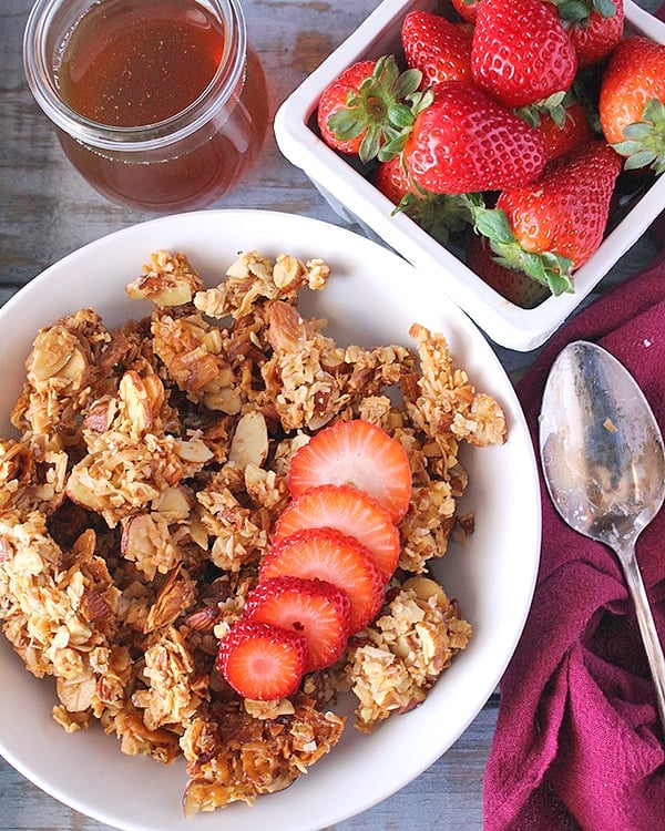 Paleo Honey Almond Granola 