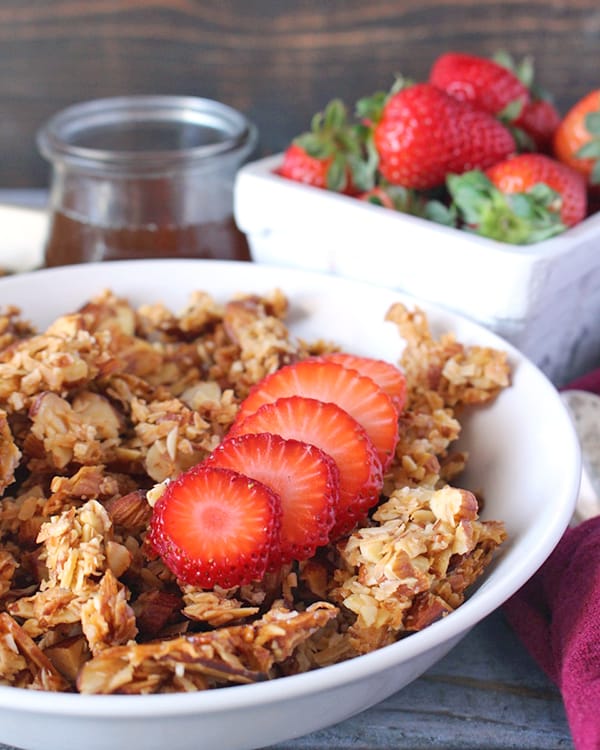 Paleo Honey Almond Granola 