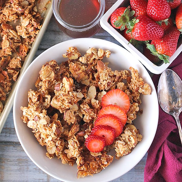 Paleo Honey Almond Granola 