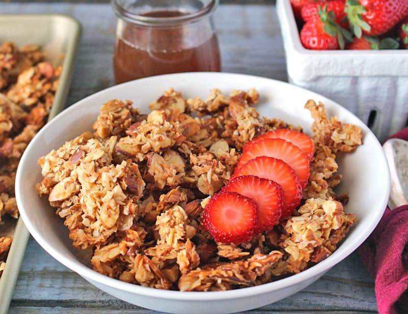 Paleo Honey Almond Granola 