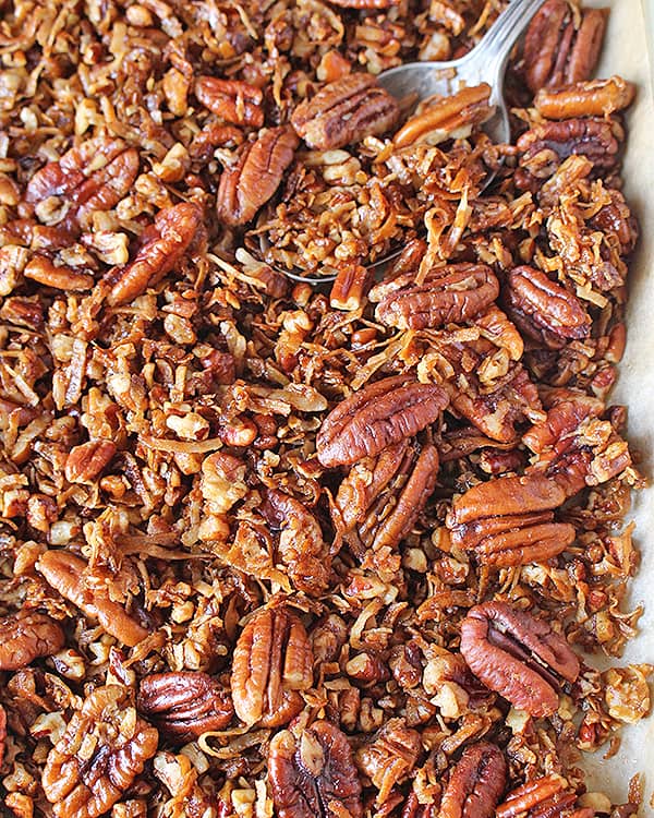 Paleo Pecan Pie Granola 