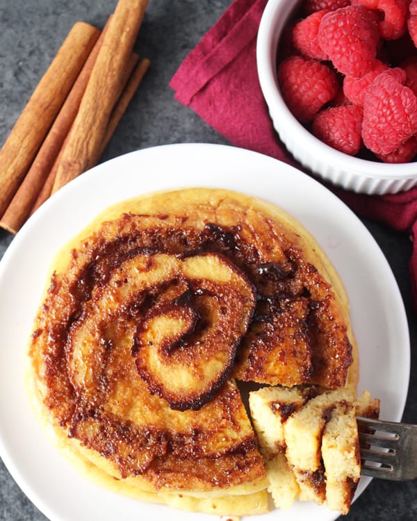 Paleo Cinnamon Roll Pancakes 