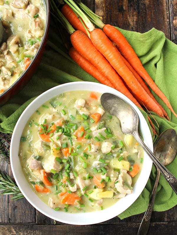 Paleo Whole30 Chicken Pot Pie Soup 