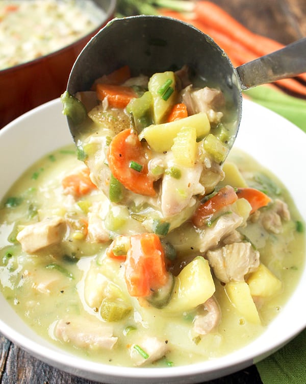 Paleo Whole30 Chicken Pot Pie Soup 