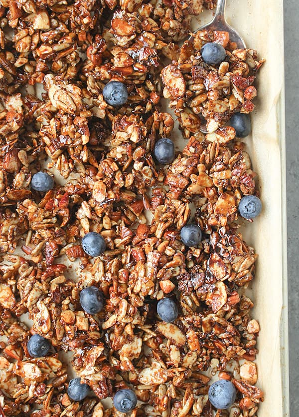 Paleo Gingerbread Granola 