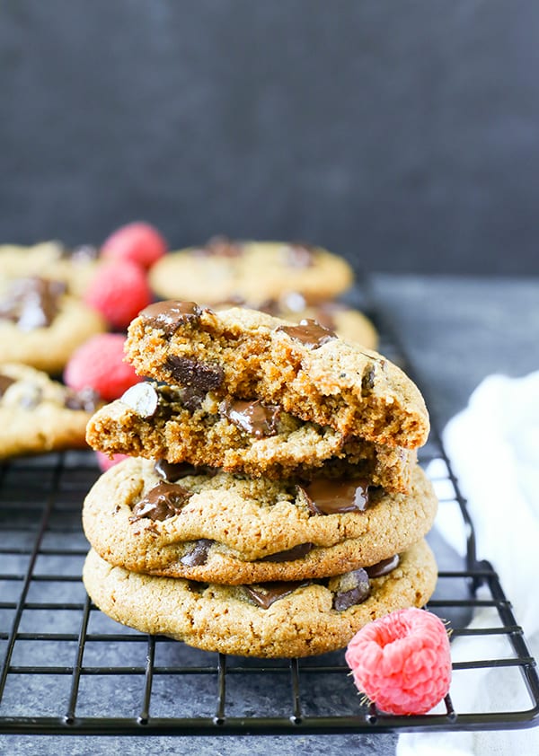 the best paleo chocolate chip cookies