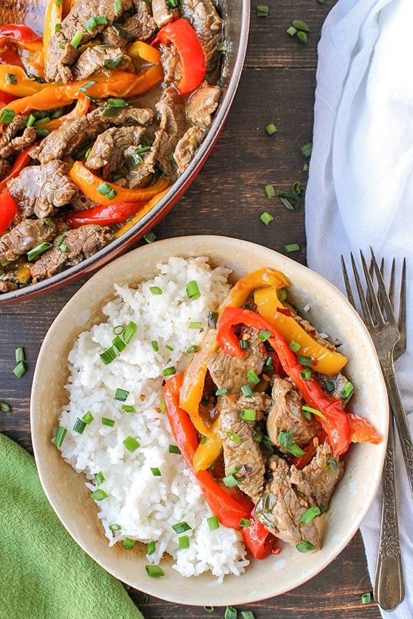 This Paleo Whole30 Easy Pepper Steak is quick and flavorful! Tender beef and thinly sliced peppers covered in a savory sauce. Gluten free, dairy free, and low FODMAP. 