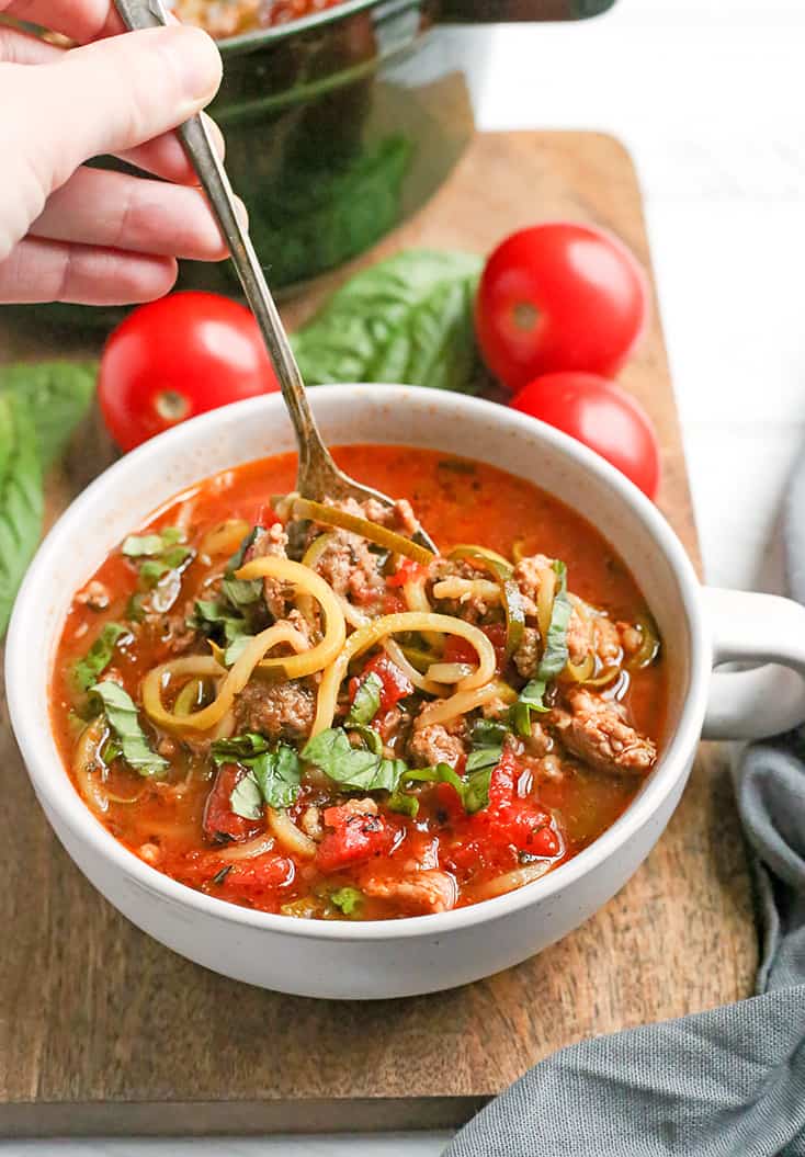 This Paleo Whole30 Lasagna Soup has all the flavors of lasagna, but made way easier and quicker. A simple dinner that is gluten free, dairy free, and low FODMAP.