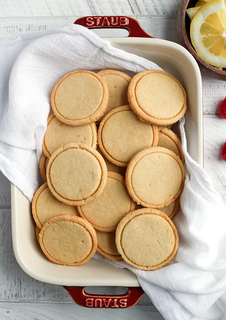 These Paleo Vegan Shortbread Lemonades are a copycat version of the popular Girl Scout cookie. Made with just 6 ingredients and so delicious! Gluten free, dairy free, egg free, and naturally sweetened.