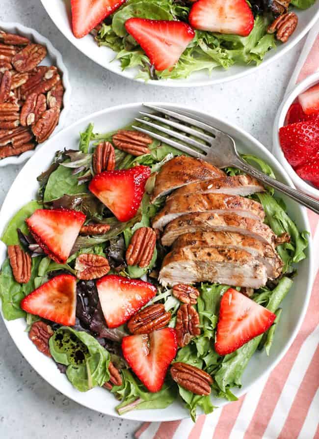 Paleo Whole30 Balsamic Chicken Strawberry Salad - Real Food with Jessica
