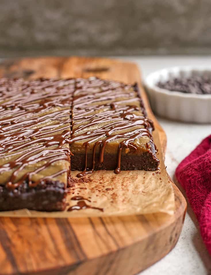 inside view of paleo vegan buckeye brownies 