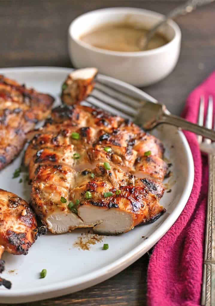 up close shot of paleo grilled honey mustard chicken 