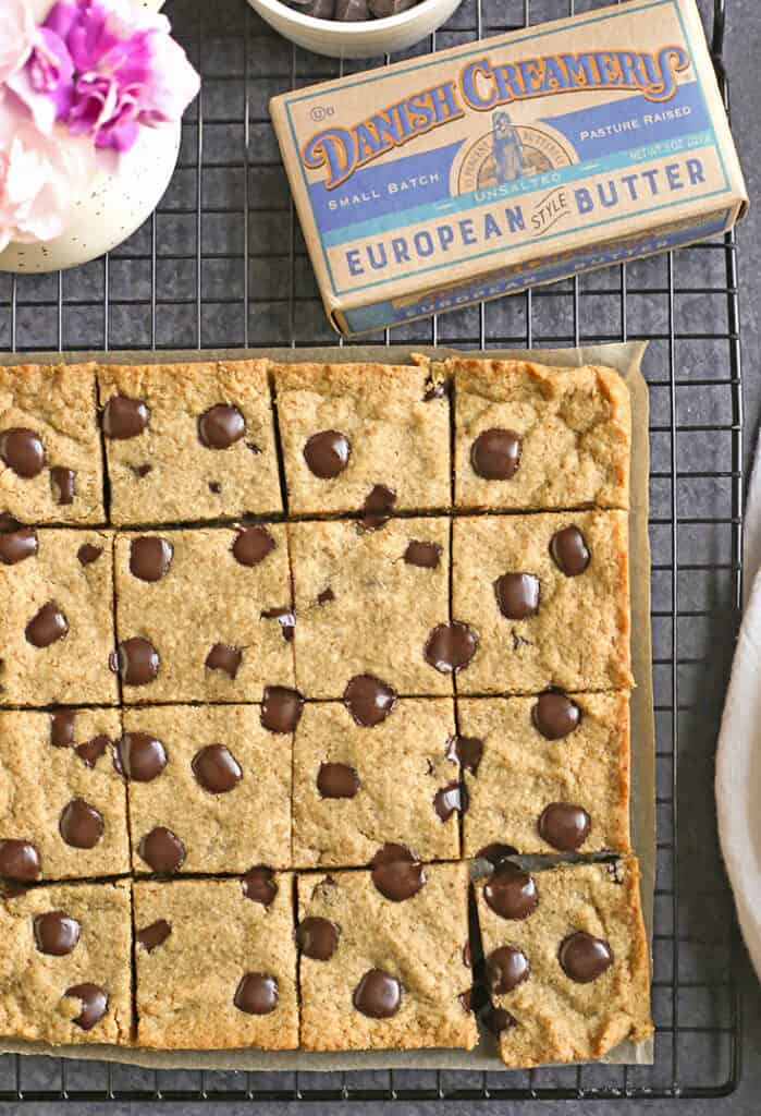 grain free brown butter blondies on a cooling rack