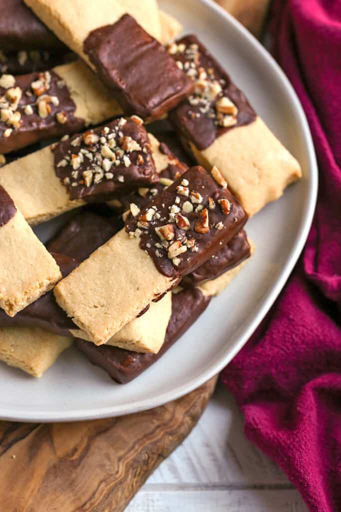 close up of shortbread cookies