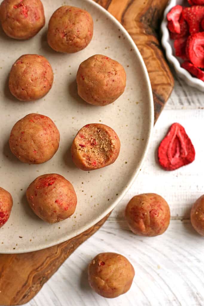 plate with paleo strawberry shortcake bites on it