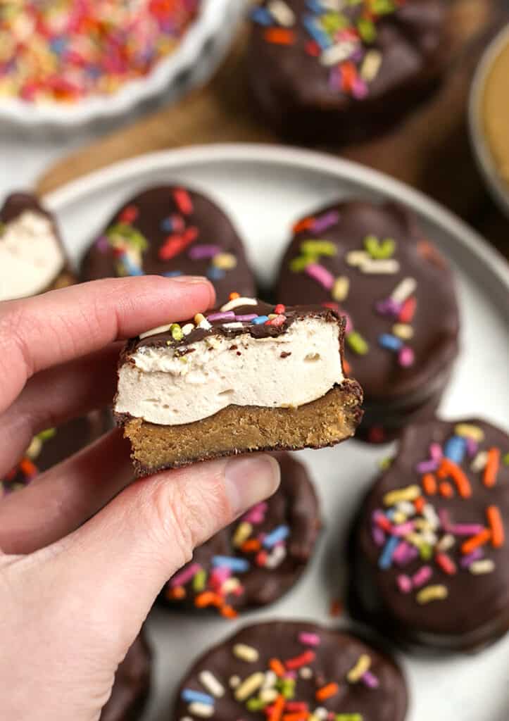 hand holding a paleo homemade candy bar 