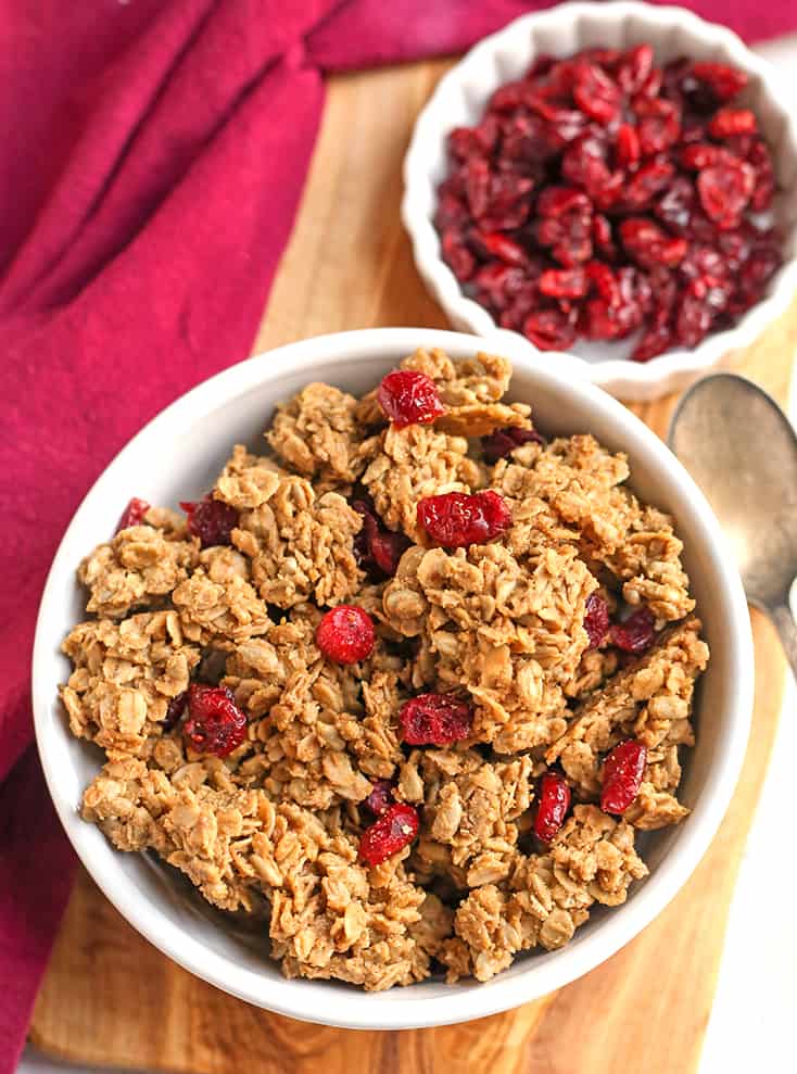 bowl of gluten free granola 